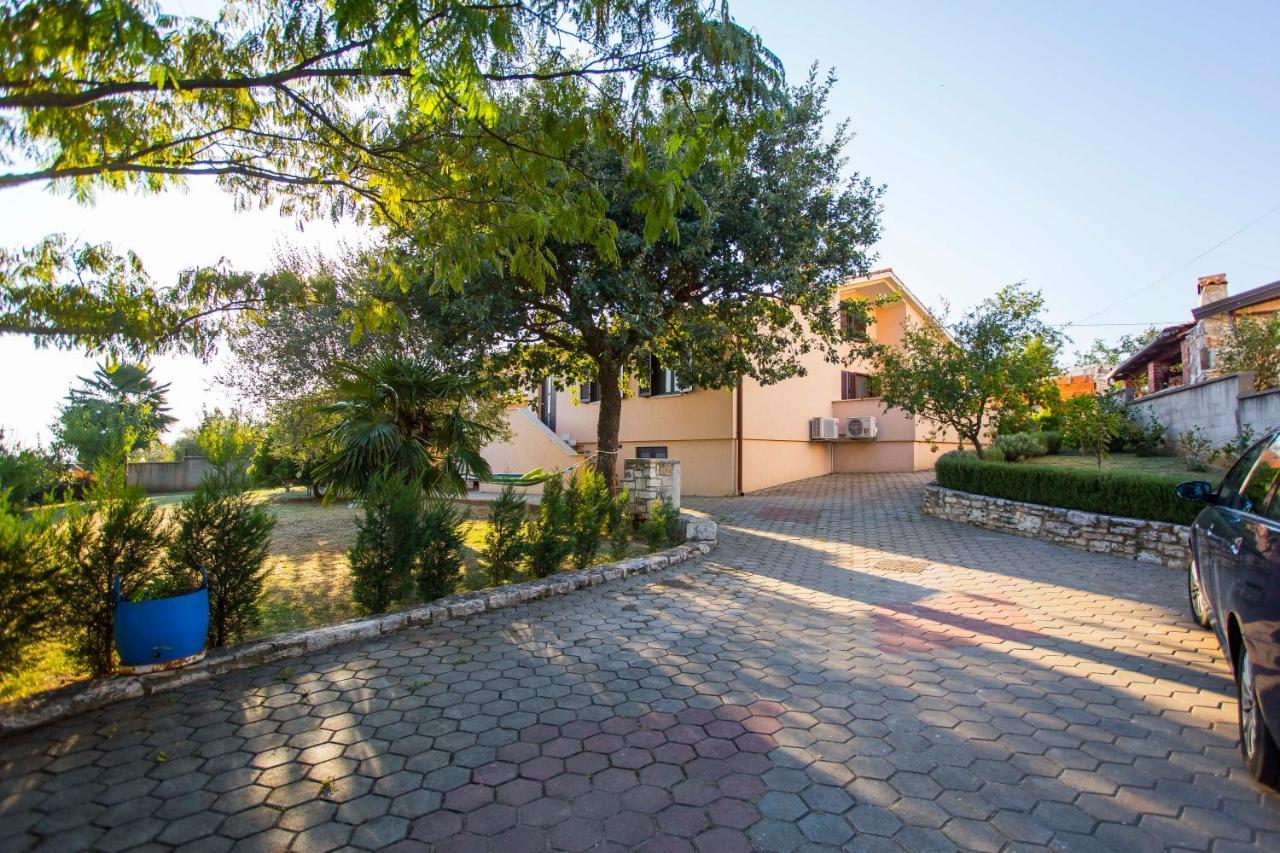 רוביני Holiday House Alex מראה חיצוני תמונה